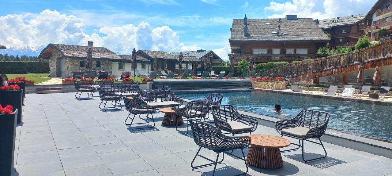 Apartment 24 Hotel Etrier Pool & Spa Crans-Montana Dış mekan fotoğraf