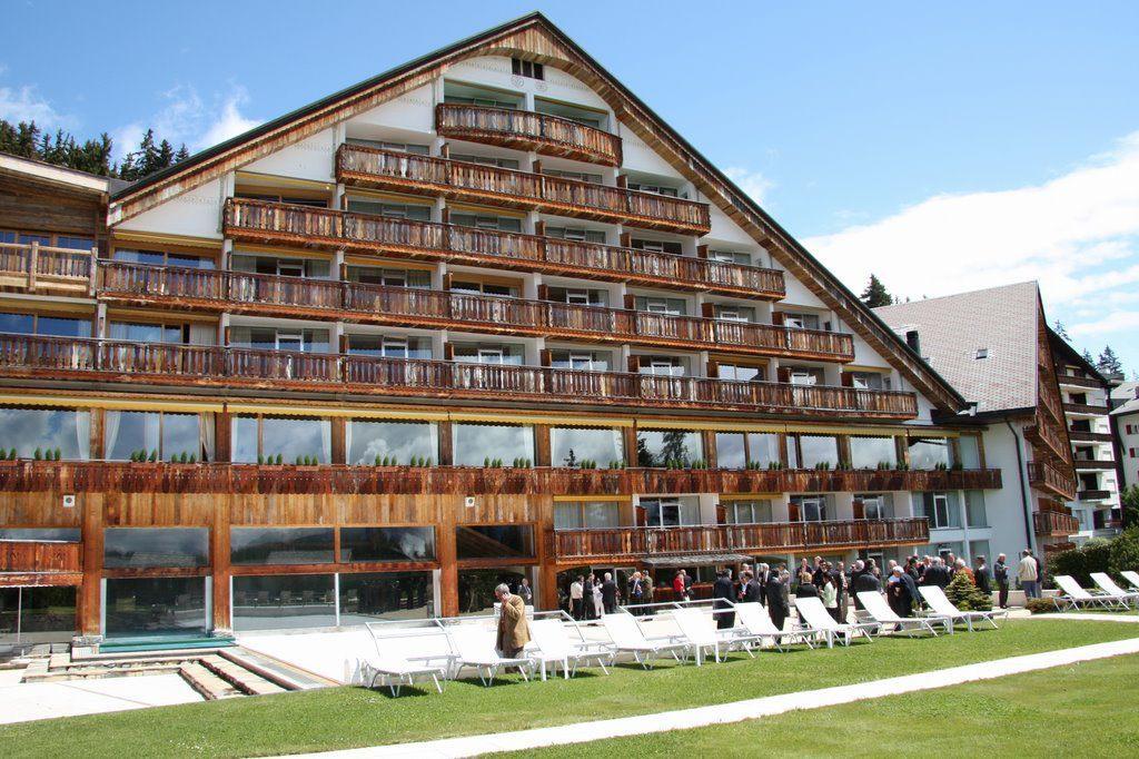 Apartment 24 Hotel Etrier Pool & Spa Crans-Montana Dış mekan fotoğraf